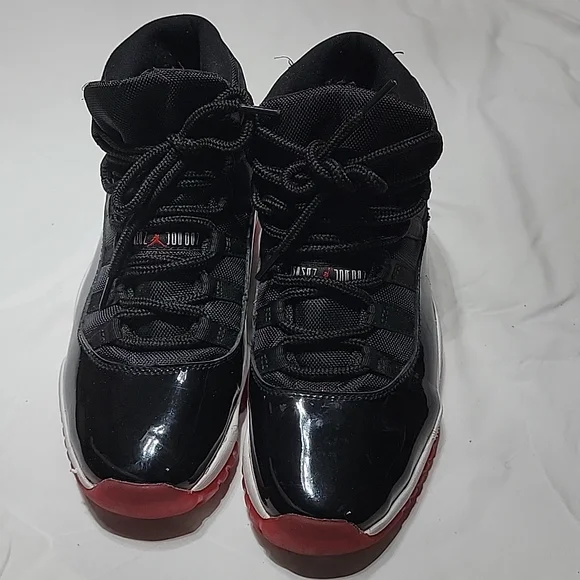 AIRJORDAN NIKE Man shoes Size 9.5 Retro 23  378037-061 1919  excellent condition - Picture 6 of 16